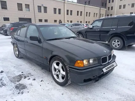 BMW 320 1993 года за 1 700 000 тг. в Астана – фото 2