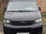 Volkswagen Multivan 2006 годаүшін8 000 000 тг. в Усть-Каменогорск