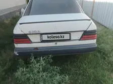 Mercedes-Benz E-Class, 1988