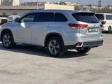 Toyota Highlander 2017 года за 16 800 000 тг. в Алматы – фото 3