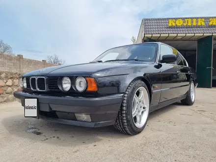 BMW 525 1994 года за 4 600 000 тг. в Тараз