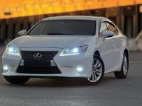 Lexus ES 250 2015 годаfor13 700 000 тг. в Караганда