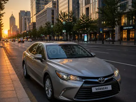 Toyota Camry 2014 года за 7 600 000 тг. в Жанаозен