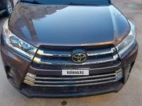 Toyota Highlander 2019 годаүшін15 300 000 тг. в Актау