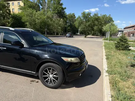 Infiniti FX35 2005 года за 6 000 000 тг. в Караганда – фото 16