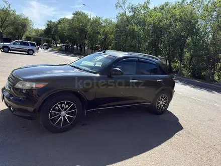 Infiniti FX35 2005 года за 6 000 000 тг. в Караганда – фото 20