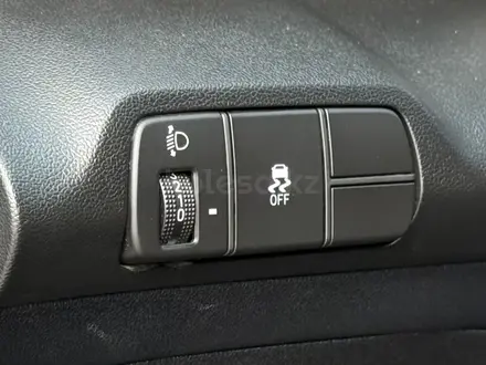 Hyundai Elantra 2024 года за 9 070 000 тг. в Караганда – фото 16