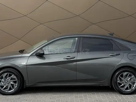 Hyundai Elantra 2024 года за 9 070 000 тг. в Караганда – фото 8