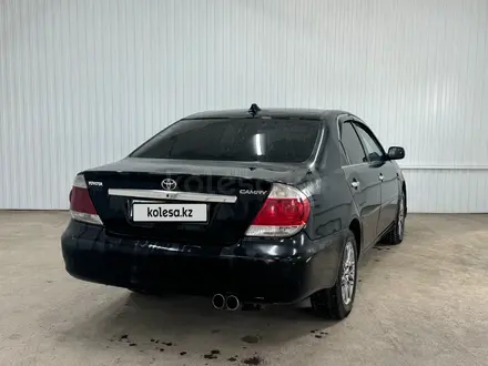 Toyota Camry 2005 года за 2 803 675 тг. в Астана – фото 3