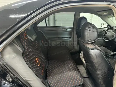 Toyota Camry 2005 года за 2 803 675 тг. в Астана – фото 10