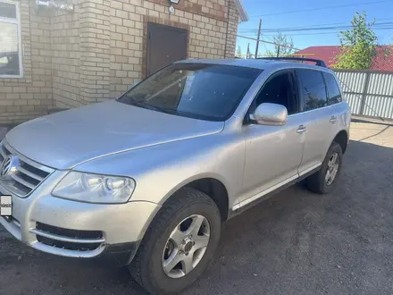 Volkswagen Touareg 2003 года за 3 700 000 тг. в Астана – фото 3