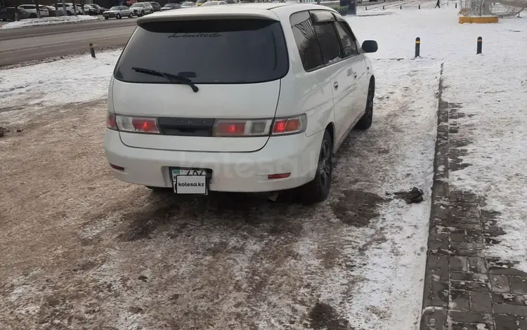 Toyota Gaia 1999 года за 3 300 000 тг. в Астана