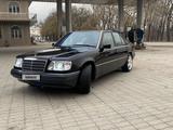 Mercedes-Benz E 200 1993 годаүшін3 200 000 тг. в Алматы