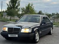 Mercedes-Benz E 220 1994 годаүшін1 500 000 тг. в Тараз