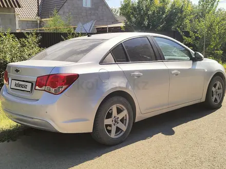 Chevrolet Cruze 2013 года за 4 000 000 тг. в Уральск – фото 3