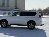 Toyota Land Cruiser Prado 2013 года за 17 000 000 тг. в Актобе – фото 2