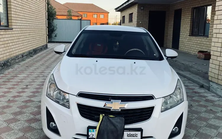 Chevrolet Cruze 2012 года за 3 300 000 тг. в Актобе