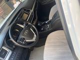 Toyota Highlander 2018 года за 11 000 000 тг. в Атырау – фото 4