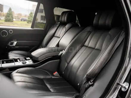 Land Rover Range Rover 2012 года за 20 000 000 тг. в Алматы – фото 21