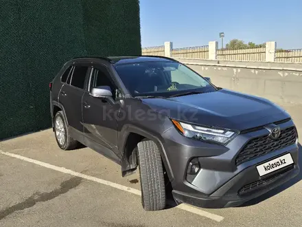 Toyota RAV4 2024 года за 23 000 000 тг. в Актау – фото 2