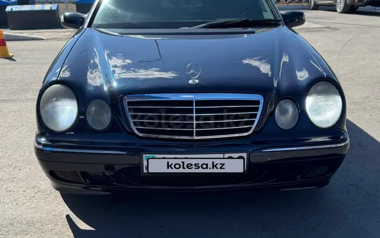 Mercedes-Benz E 280 2000 года за 2 700 000 тг. в Караганда