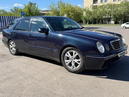 Mercedes-Benz E 280 2000 года за 2 700 000 тг. в Караганда – фото 3