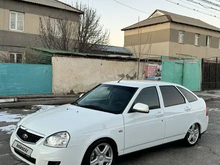 ВАЗ (Lada) Priora 2170 2014 года за 3 100 000 тг. в Шымкент – фото 2