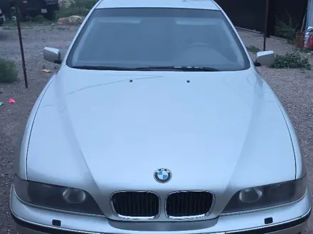 BMW 528 1998 года за 4 500 000 тг. в Алматы – фото 2