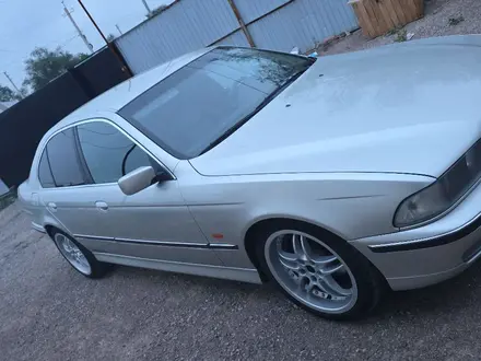 BMW 528 1998 года за 4 500 000 тг. в Алматы – фото 3