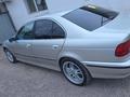 BMW 528 1998 года за 4 500 000 тг. в Алматы – фото 5