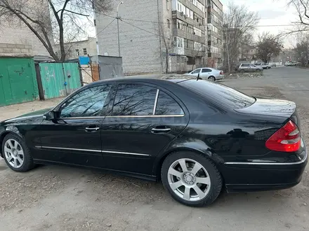 Mercedes-Benz E 350 2004 года за 6 500 000 тг. в Павлодар – фото 3