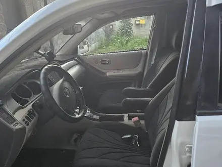 Toyota Highlander 2005 года за 7 200 000 тг. в Алматы – фото 2
