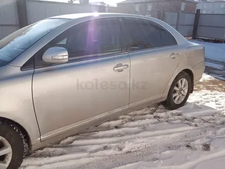 Toyota Avensis 2006 года за 4 015 217 тг. в Экибастуз – фото 2