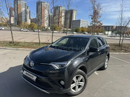 Toyota RAV4 2018 года за 12 200 000 тг. в Караганда – фото 6