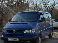 Volkswagen Caravelle 1999 годаfor6 000 000 тг. в Караганда