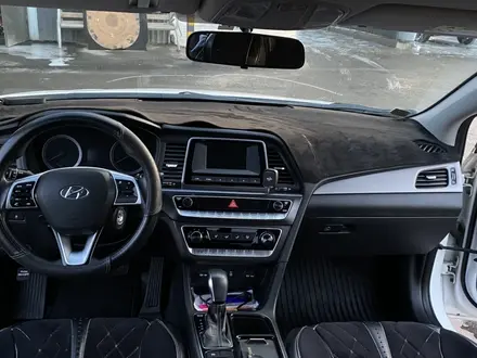 Hyundai Sonata 2021 года за 8 500 000 тг. в Шымкент – фото 10