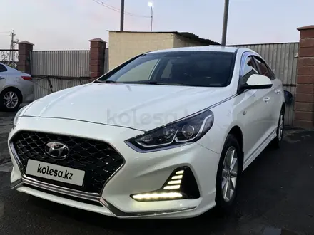 Hyundai Sonata 2021 года за 8 500 000 тг. в Шымкент