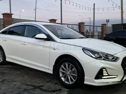 Hyundai Sonata 2021 года за 8 500 000 тг. в Шымкент – фото 3