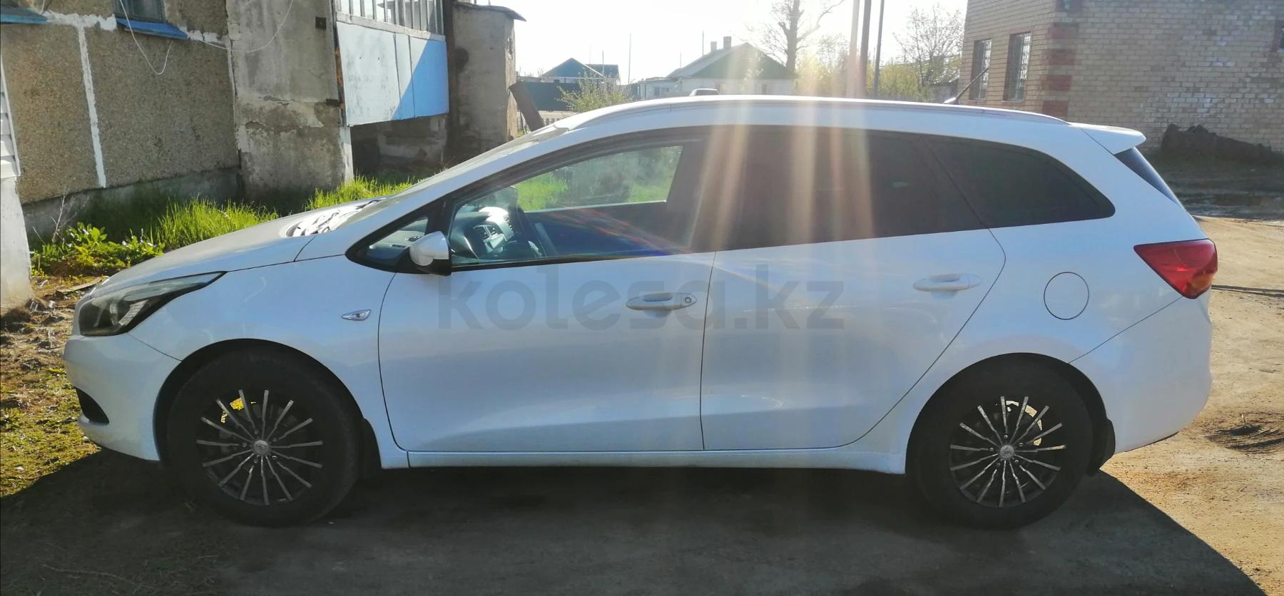 Kia Cee'd 2014 г.