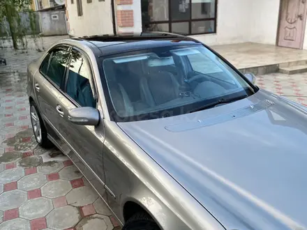 Mercedes-Benz E 320 2003 года за 6 000 000 тг. в Атырау – фото 13