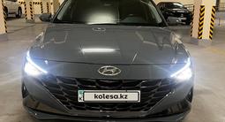 Hyundai Elantra 2022 года за 10 700 000 тг. в Алматы