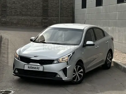 Kia Rio 2021 года за 7 700 000 тг. в Алматы