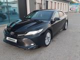 Toyota Camry 2019 года за 15 500 000 тг. в Актау – фото 3