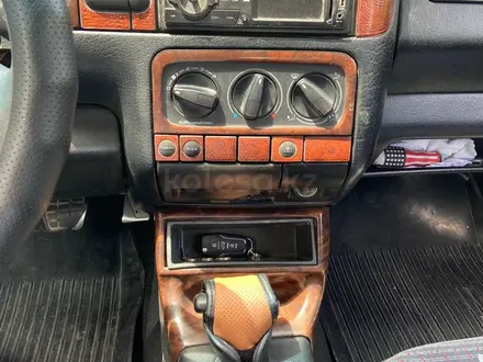 Volkswagen Golf 1994 года за 1 500 000 тг. в Алматы – фото 11