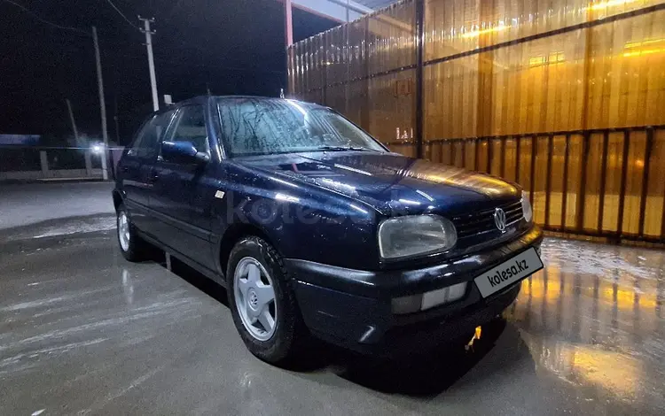 Volkswagen Golf 1994 года за 1 500 000 тг. в Алматы