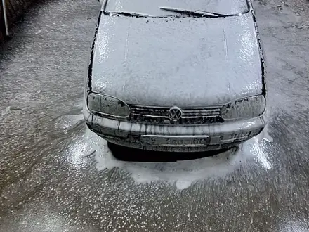 Volkswagen Golf 1994 года за 1 500 000 тг. в Алматы – фото 5