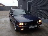 BMW 520 1990 года за 950 000 тг. в Алматы – фото 2