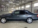 Mercedes-Benz C 220 1995 годаүшін1 980 000 тг. в Кокшетау – фото 3