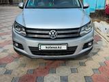 Volkswagen Tiguan 2011 года за 7 300 000 тг. в Тараз