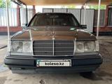 Mercedes-Benz E 230 1992 годаүшін2 500 000 тг. в Алматы